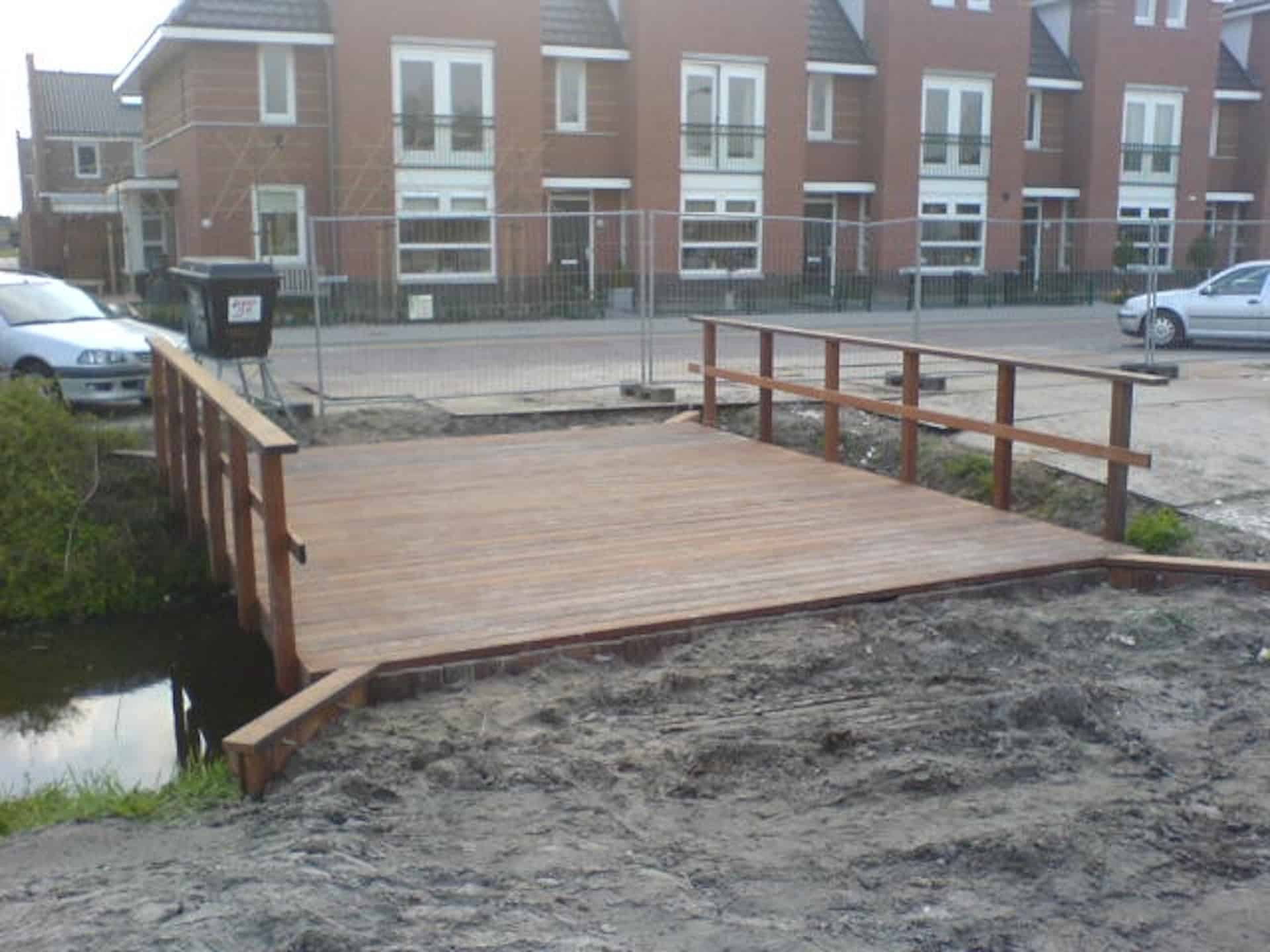Houten brug laten maken? Laten we kennismaken!